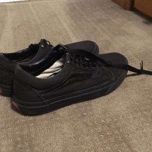 all black vans old school